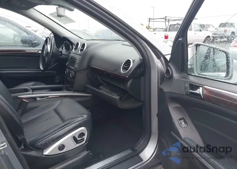 2012 Mercedes-Benz Gl 450 4Matic z USA, uszkodzony, nr VIN 4JGBF7BE1CA766077